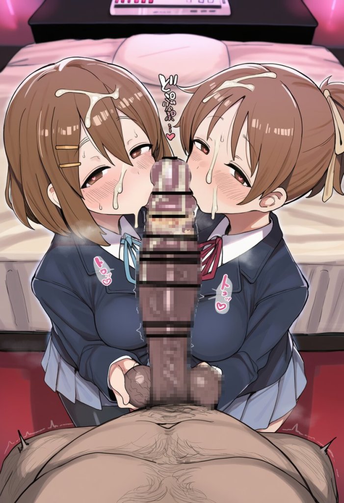 【けいおん!】平沢姉妹にWフェラさせるエロ画像♥