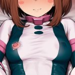 【画像】ヒロアカキャラの乳首だけ穴が空いてるエッロいスーツ・・・