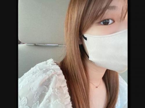 【自撮り女子】