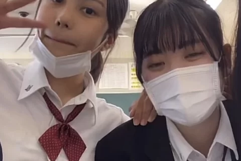 【画像】女子高生さん