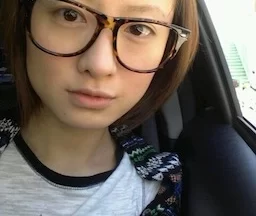 【家出妻・愛奈の転落