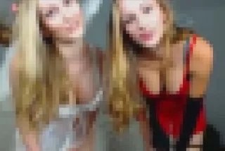 セクシーな白下着と赤