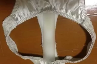 【盗撮】従妹の爆乳姉