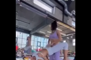 フィットネスジムでヨ