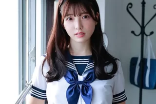 彩月七緒｜憧れの先生