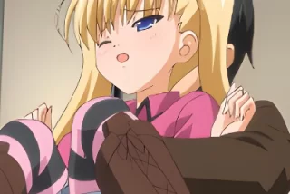 家族旅行中に娘の体に