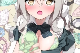 女の子が手袋やパンツ