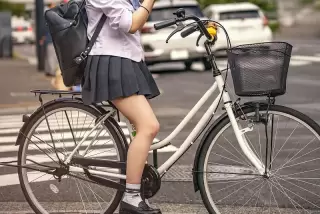 【画像】自転車通学JK