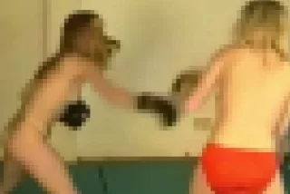 美女達のトップレスボ