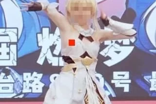 文化祭のダンス部女子