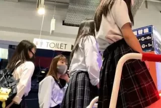 【盗撮】プルプルの尻