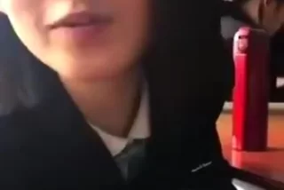 【動画】女子高生、手